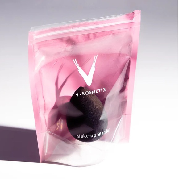 ⚫️ V KOSMETIK MAKEUP BLENDER PROFESSIONAL BLACK BEAUTY SPONGE - Picture 1 of 4